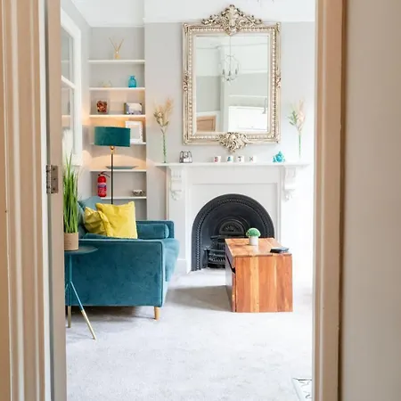 Apartamento Wifi | Near Major Attractions Bath Exterior foto