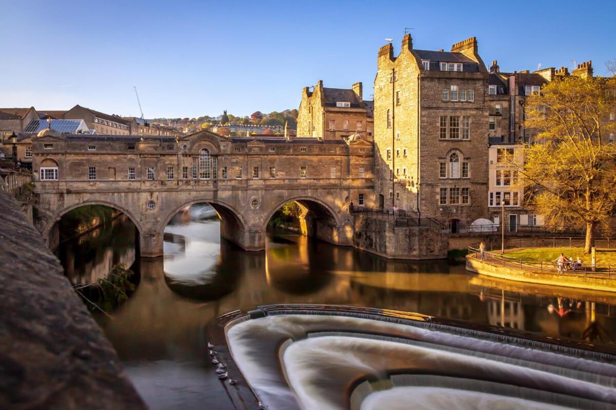 Wifi | Near Major Attractions Apartment Bath
